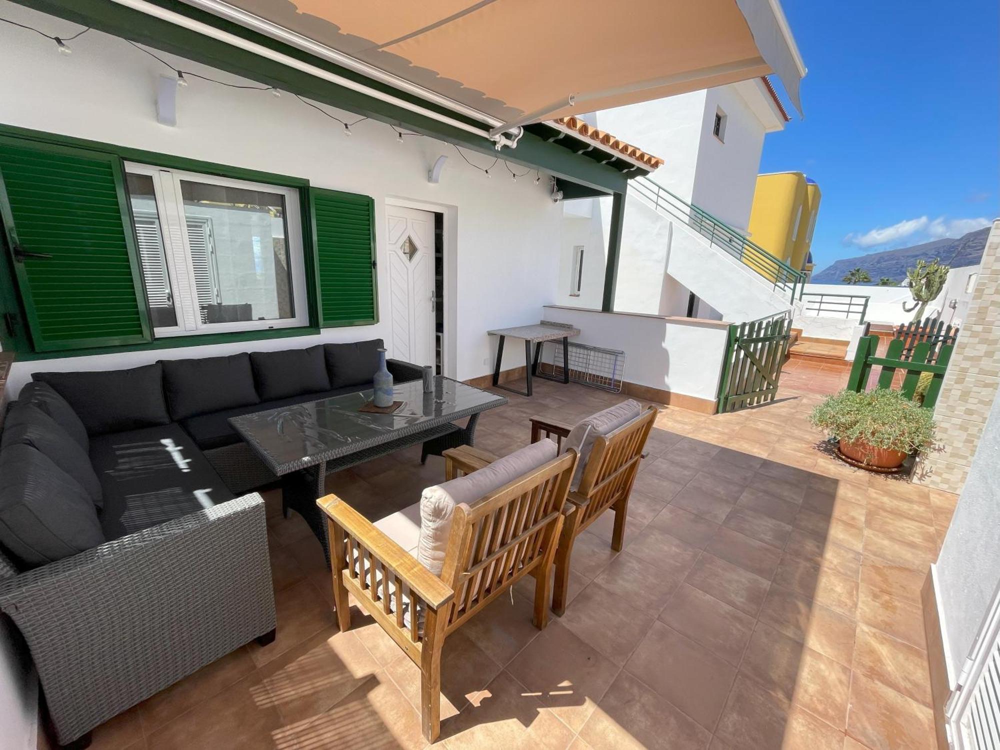 Newly Renovated Apartment With 2 Terrace, 2 Bedroom, 5Min Beach Puerto de Santiago  Exterior photo